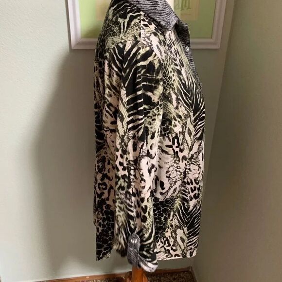 Nygard 3/4 Sleeve Button Down Blouse #95 - Picture 3 of 4